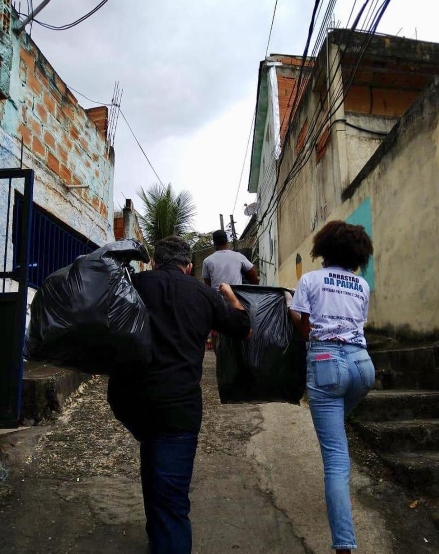 Cristo Redentor entrega mais de 200 toneladas de alimentos e materiais de higiene pessoal e proteção aos mais necessitados