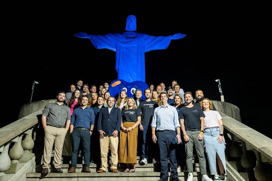 Dr.consulta divulga pesquisa com raio-x da saúde do carioca em cerimônia no Santuário Cristo Redentor para celebrar chegada ao Rio