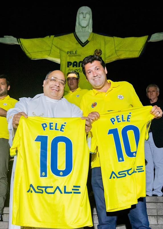 Villarreal e Pelé Academia firmam acordo no Cristo Redentor