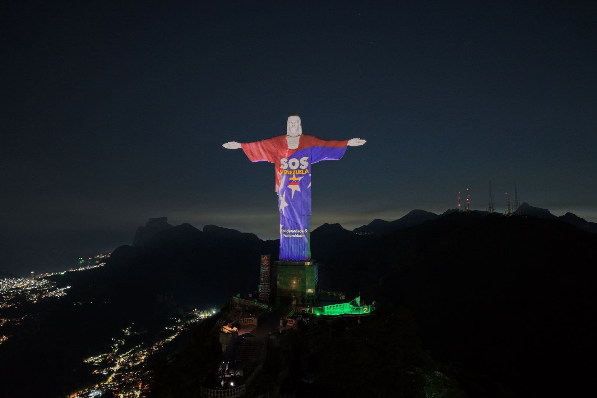 Projeção especial em homenagem aos venezuelanos