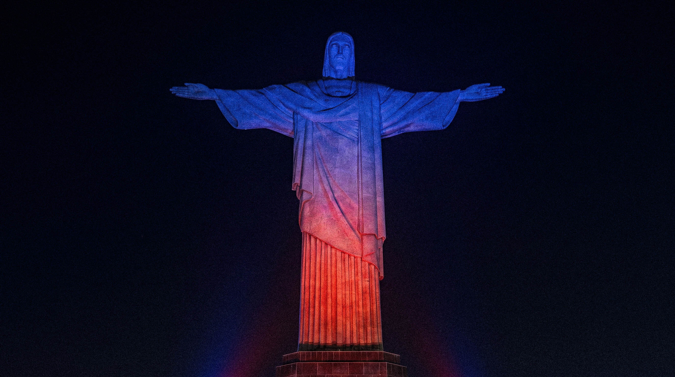 Cristo Azul E Vermelho.jpg (1)